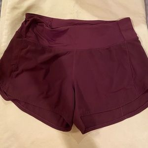 LuLulemon speed up shorts